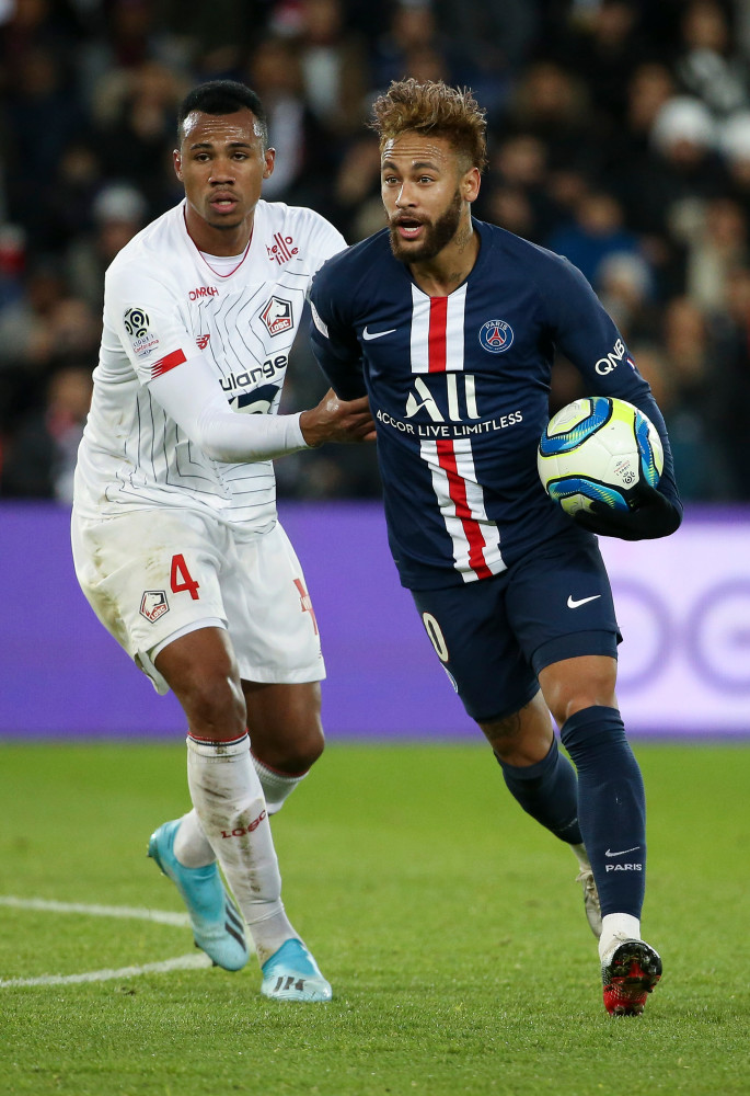 关于皇家马德里内部会议纪要流出——转会期队长鼓劲，社区盾使命明确，纪律约束更严格的信息